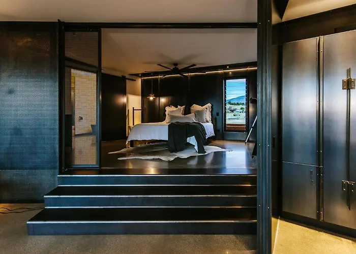 Villa Tawera - Views - Walk To Wanaka